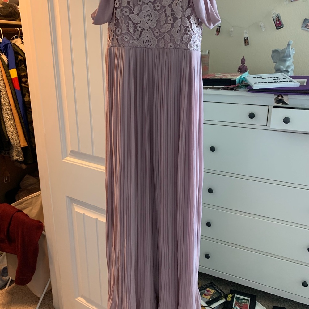 Dress - Picture 2 of 5
